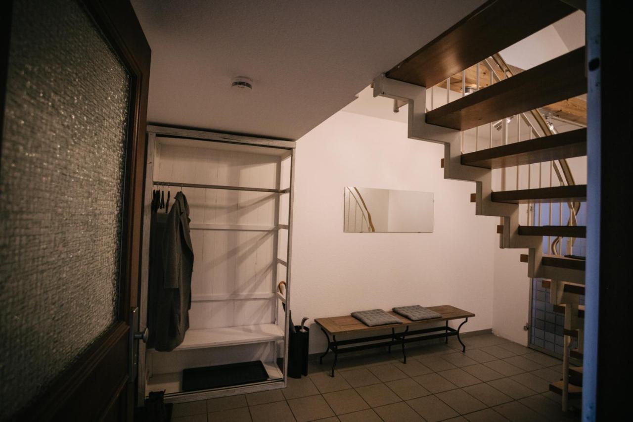 Eigenes Maisonettehaus In Idyllischer Lage Mit Balkon, Nahe Messe, 24H Self-Check In, Gratis Parken Швабах Екстериор снимка