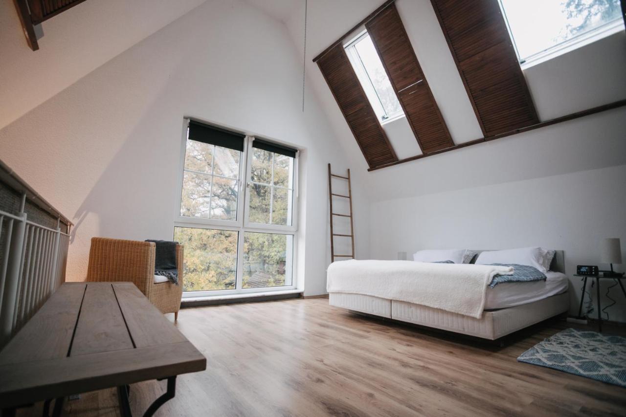 Eigenes Maisonettehaus In Idyllischer Lage Mit Balkon, Nahe Messe, 24H Self-Check In, Gratis Parken Швабах Екстериор снимка