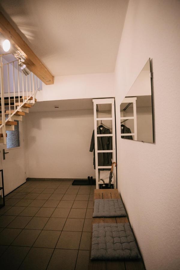 Eigenes Maisonettehaus In Idyllischer Lage Mit Balkon, Nahe Messe, 24H Self-Check In, Gratis Parken Швабах Екстериор снимка
