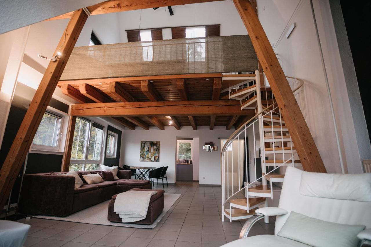 Eigenes Maisonettehaus In Idyllischer Lage Mit Balkon, Nahe Messe, 24H Self-Check In, Gratis Parken Швабах Екстериор снимка