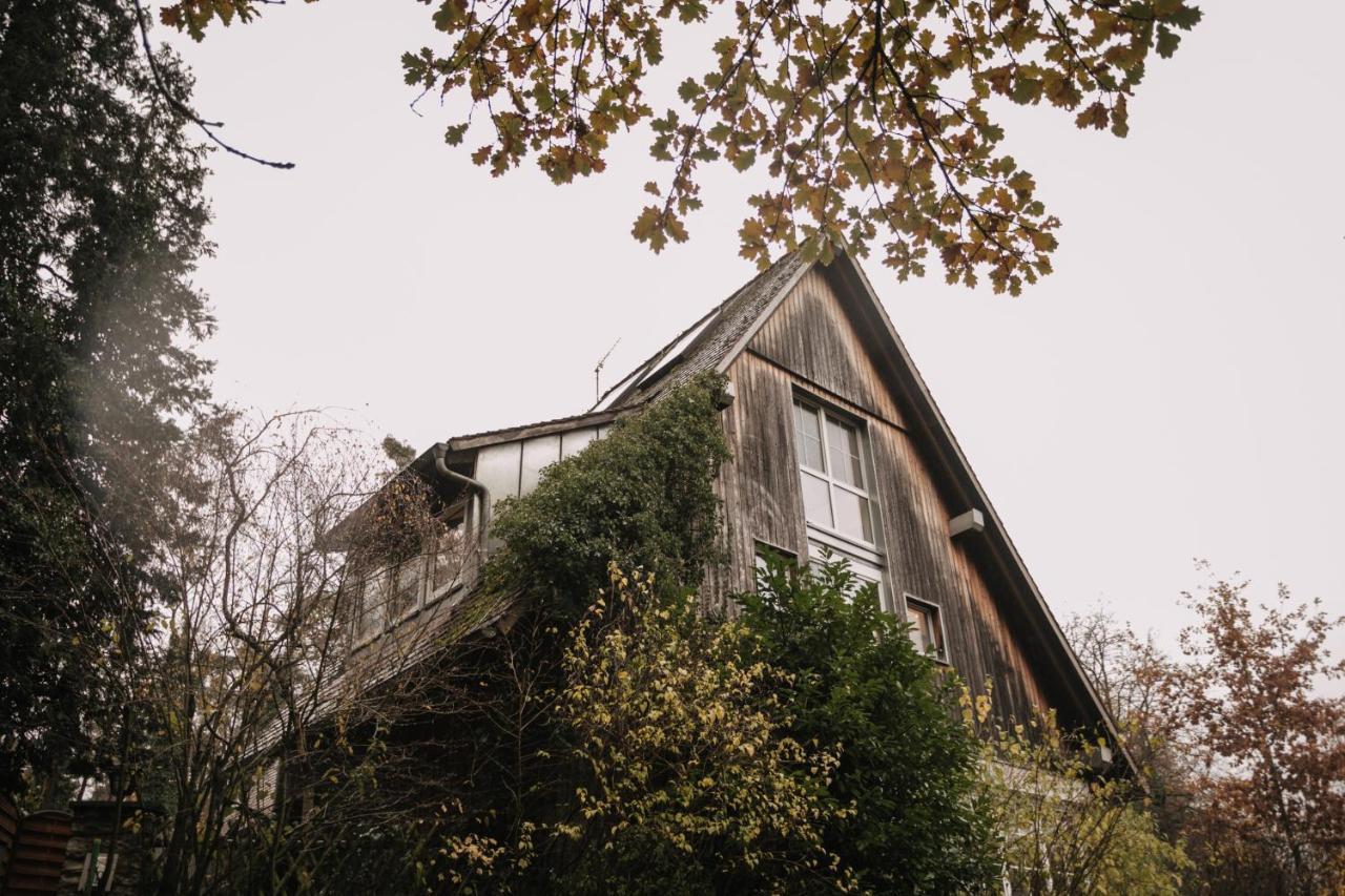 Eigenes Maisonettehaus In Idyllischer Lage Mit Balkon, Nahe Messe, 24H Self-Check In, Gratis Parken Швабах Екстериор снимка
